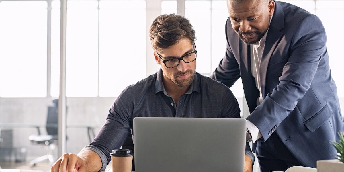 professional expense management team